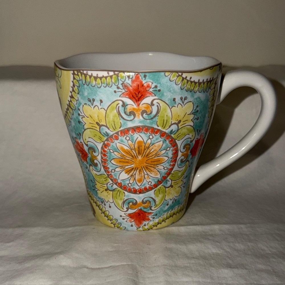 222 Fifth Multicolor Mug with Floral Design